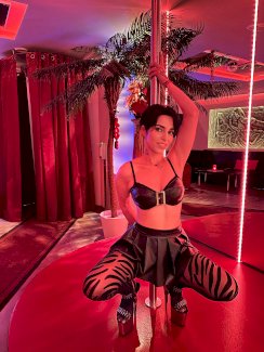 Nikita  jung und geil - erotik.gratis-inserat.com